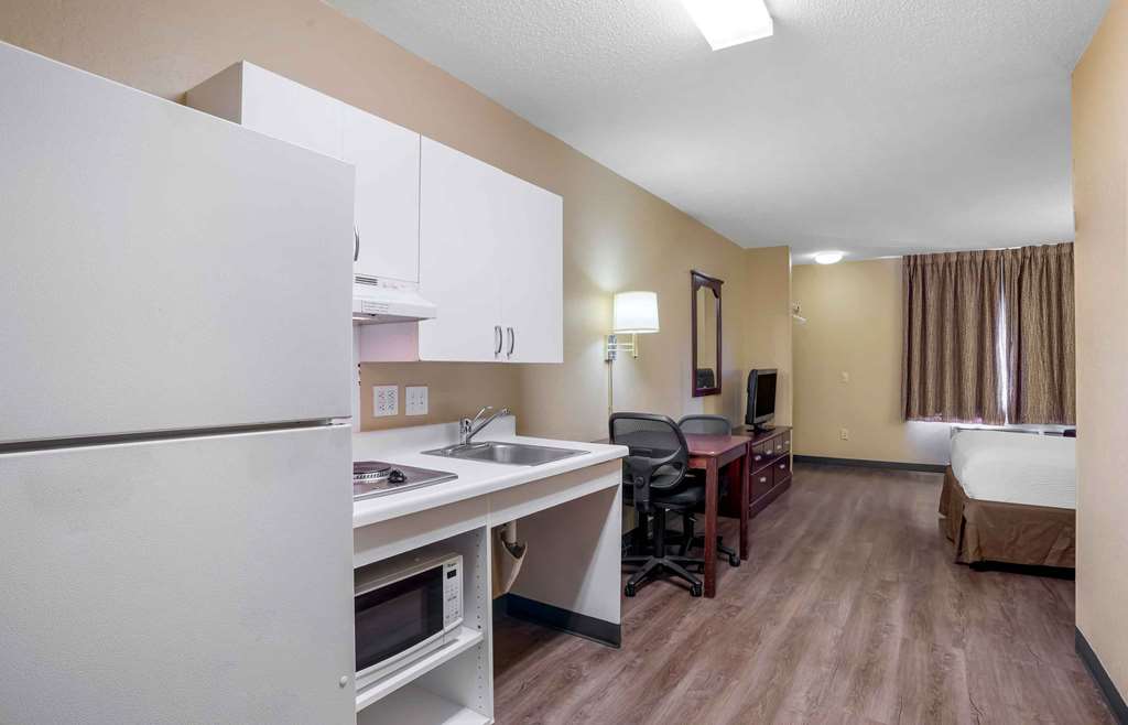 Extended Stay America Suites Pensacola University Mall - photo 13