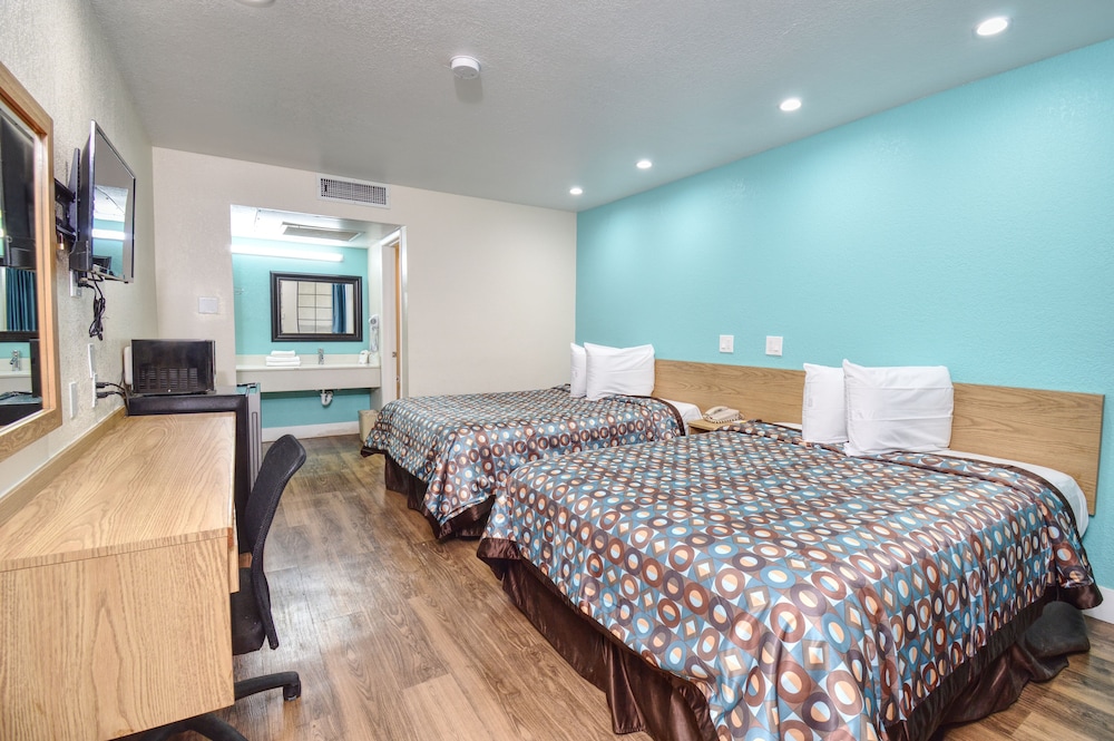 Vagabond Inn Buttonwillow North I 5 - photo 8