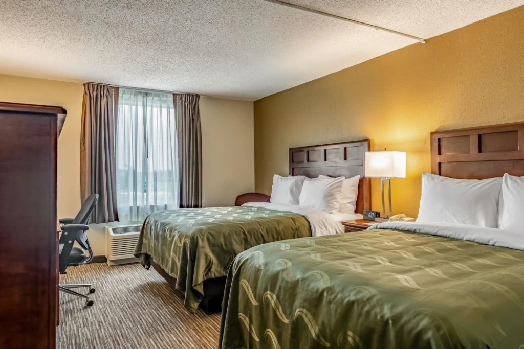 Knights Inn Bucyrus - photo 4