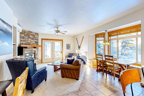Black Diamond #2B — 4-Star Luxury Hotel in Whitefish, United States