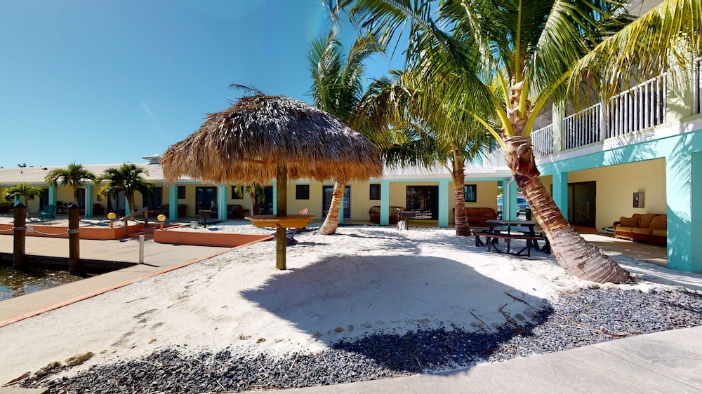 Off the Charts Inn & Out Island Resort - photo 41