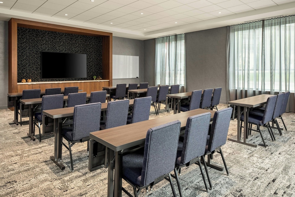 Courtyard by Marriott St. Paul Downtown - photo 40