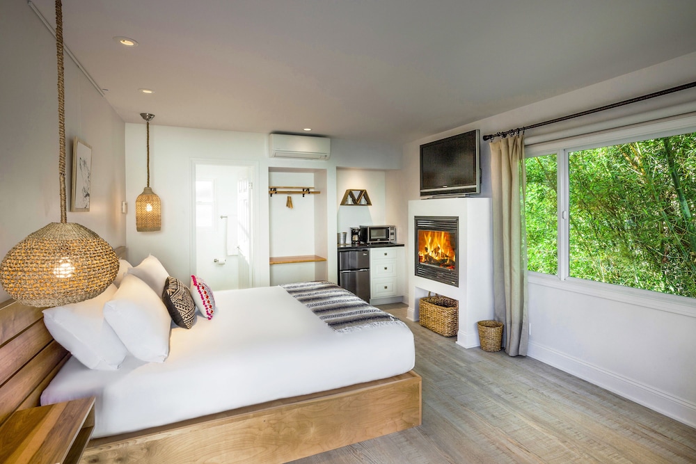 Blue Sands Inn A Kirkwood Collection Hotel - photo 3