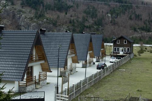 Bujtinat E Lugines Valbone — Valbone
