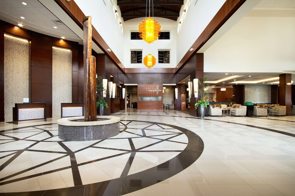 Embassy Suites by Hilton Fayetteville Fort Bragg - photo 5