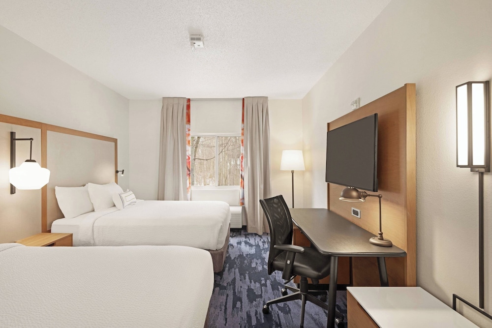 Fairfield Inn by Marriott Warren Niles - photo 11