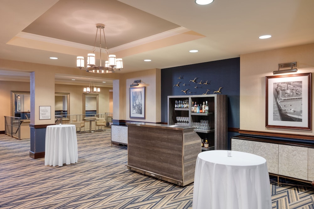 Sheraton Erie Bayfront Hotel - photo 46
