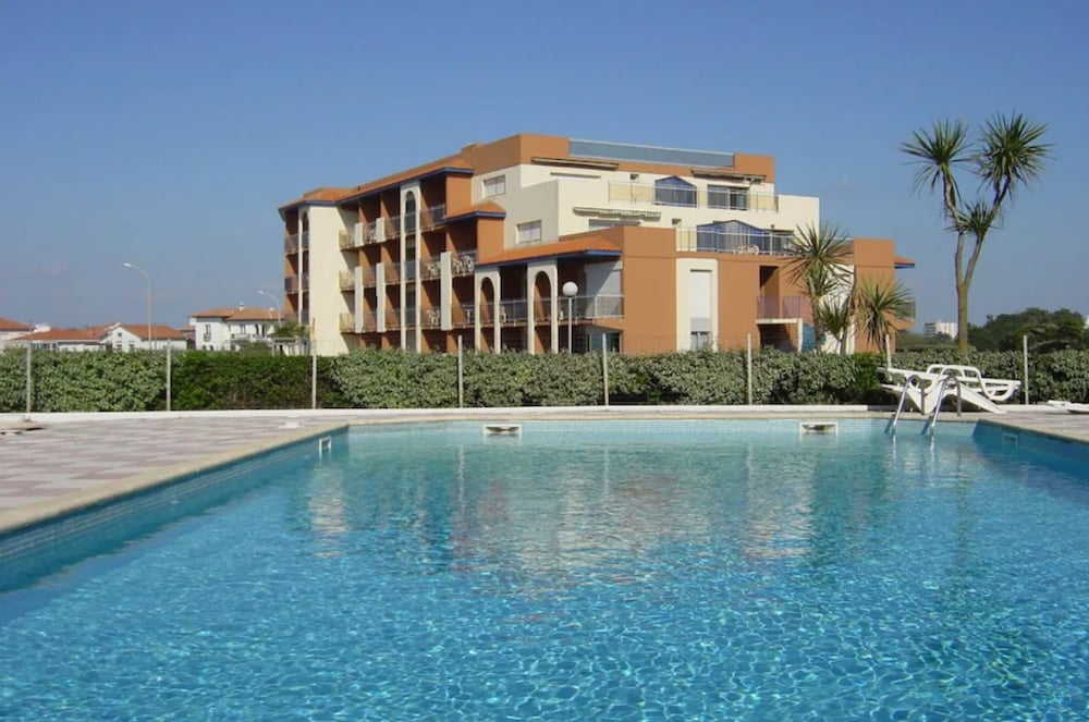 Résidence Mer & Golf — 4-Star Luxury Hotel in Anglet, France