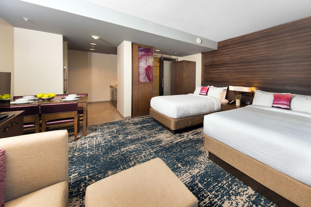 Residence Inn Phoenix Downtown - photo 10