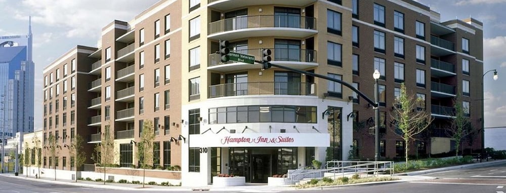 Hampton Inn & Suites Nashville Downtown - photo 68