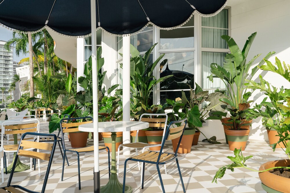 Hotel Trouvail Miami Beach - photo 38