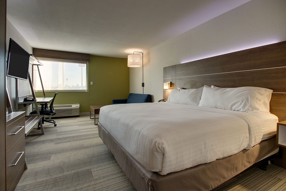 Holiday Inn Express & Suites Wapakoneta by IHG - photo 33
