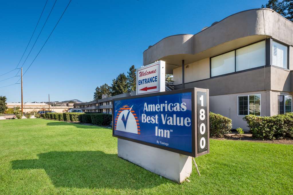 Americas Best Value Inn Santa Rosa CA - photo 2