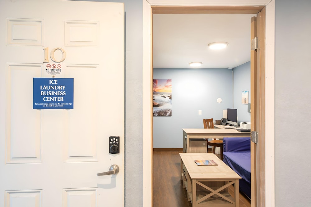 Wanderlust Inn - photo 48