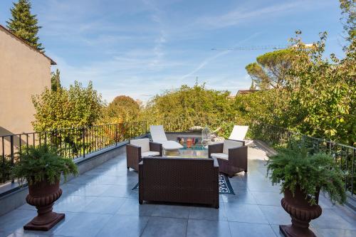 Sweet Tuscany Appartamento Gold — 4-Star Luxury Hotel in Arezzo, Italy