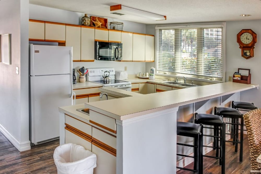 Boardwalk by Seascape Resort - photo 16