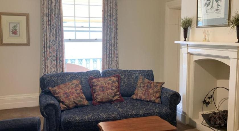 Koendidda Country House — 4-Star Luxury Hotel in Albury, Australia