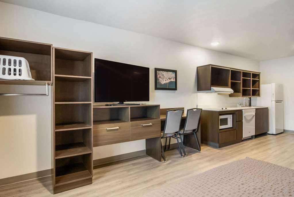 WoodSpring Suites Jacksonville Baymeadows - photo 11