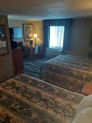 Rochester Inn - photo 11