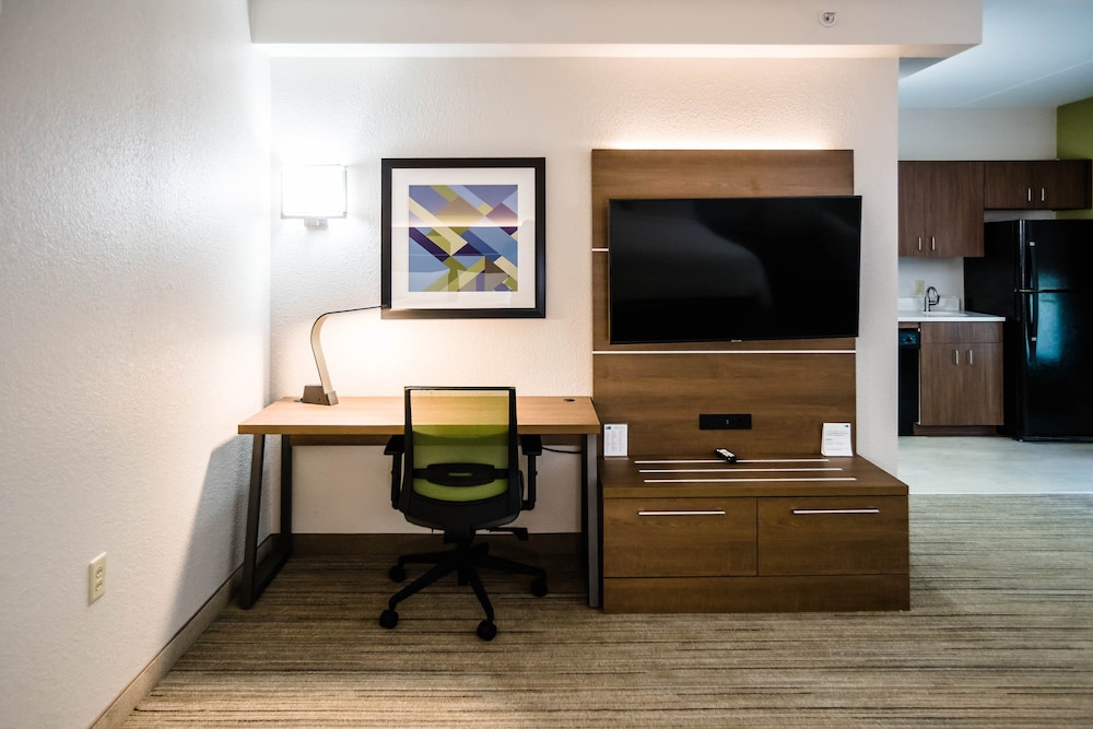 Holiday Inn Express & Suites Knoxville Farragut by IHG - photo 23
