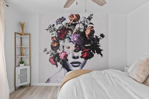 Urban Spanish Bungalow — 4-Star Luxury Hotel in San Diego, United States