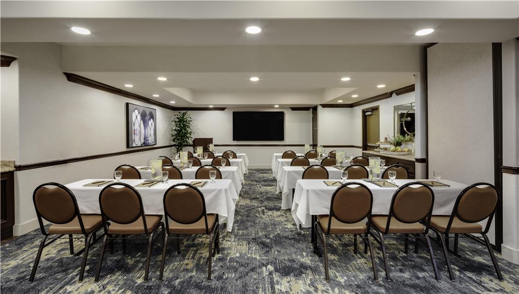 Ayres Hotel Redlands Loma Linda - photo 23
