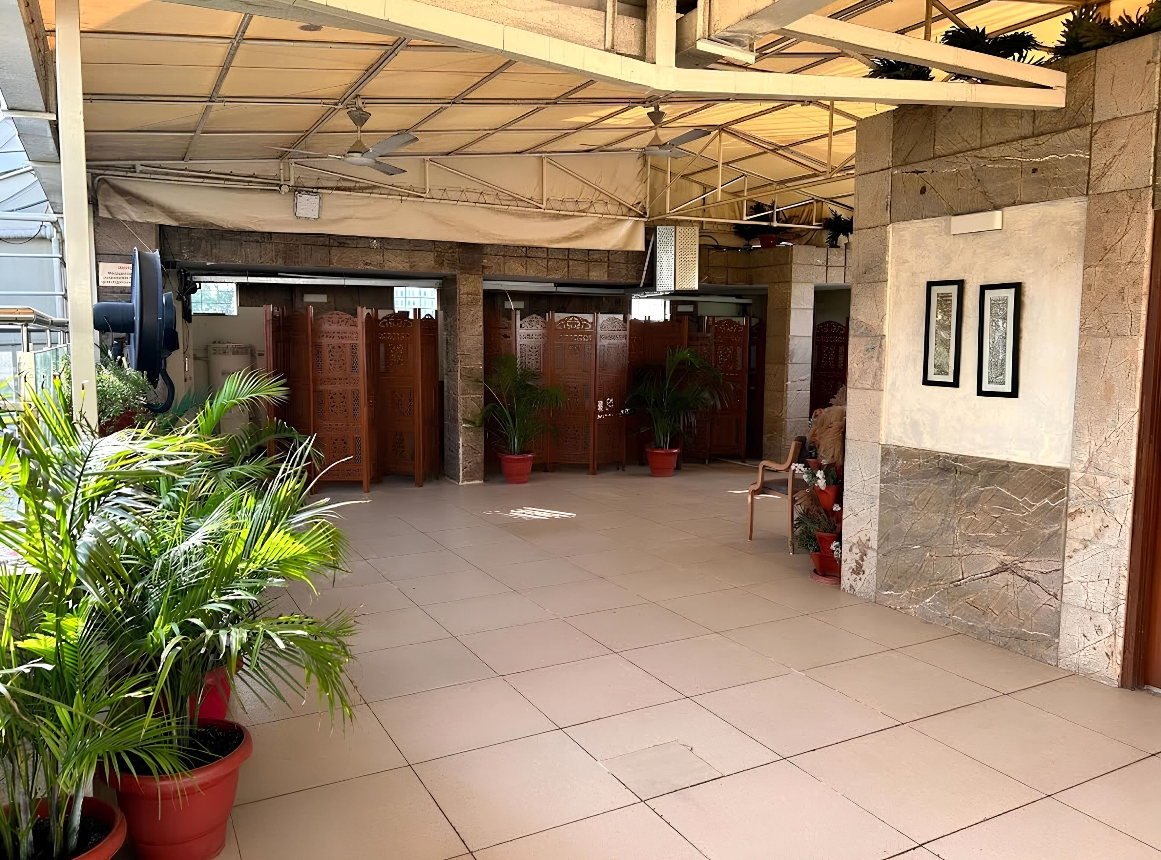Hotel Apna Avenue - last minute hotel in Indore