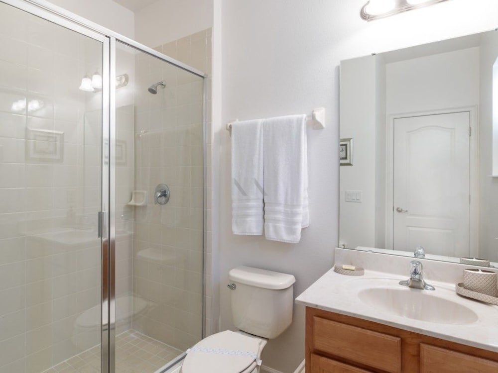 Fv86992 Solterra Resort 6 Bed 5 Baths Villa - photo 15