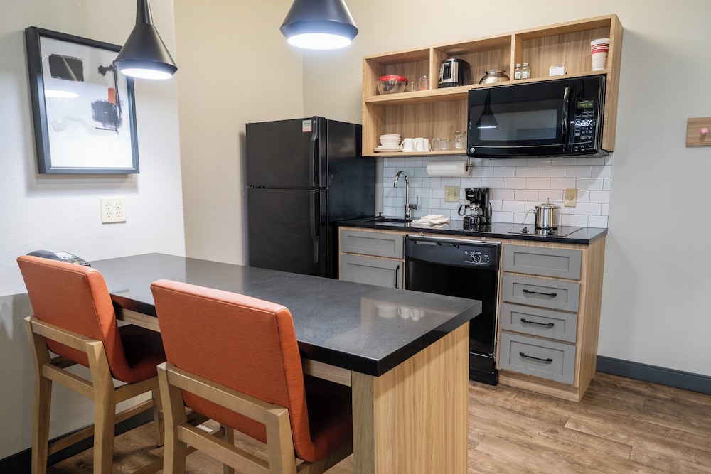 Candlewood Suites Deer Park TX by IHG - photo 21
