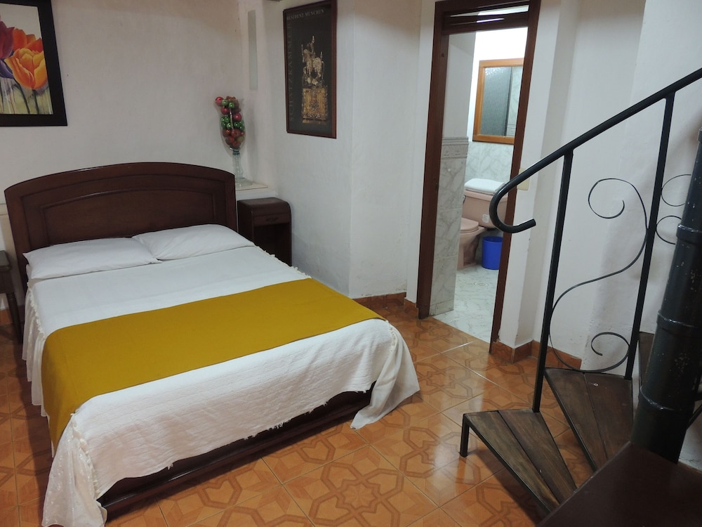 Hotel Real — Ocana — photo 3