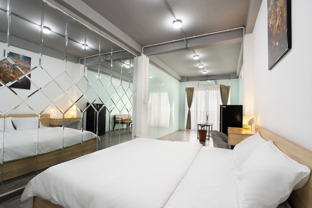 Luong Huu Khanh Homestay Centre District 1 — 4-Star Luxury Hotel in Ho Chi Minh City, Vietnam