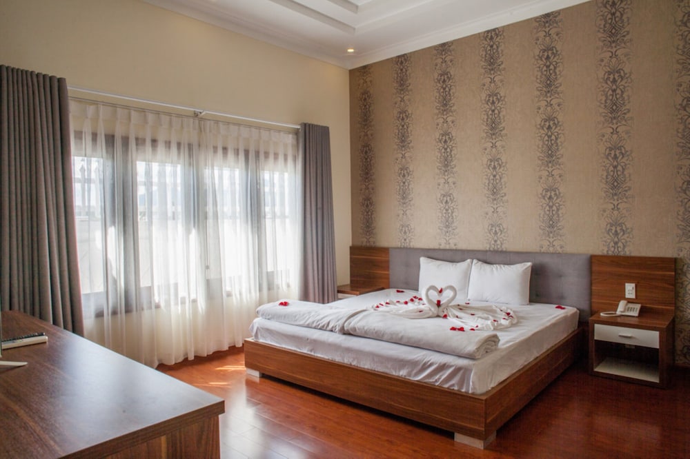 Trieu Khang Hotel - carbon neutral hotel in Cam Ranh