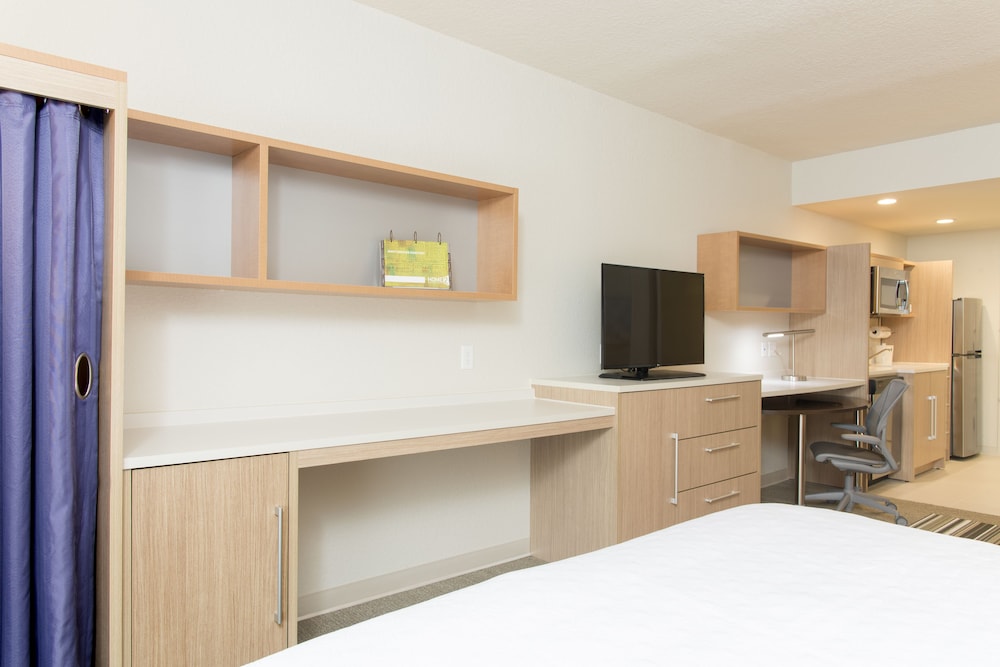 Home2 Suites by Hilton Nokomis Sarasota Casey Key - photo 5