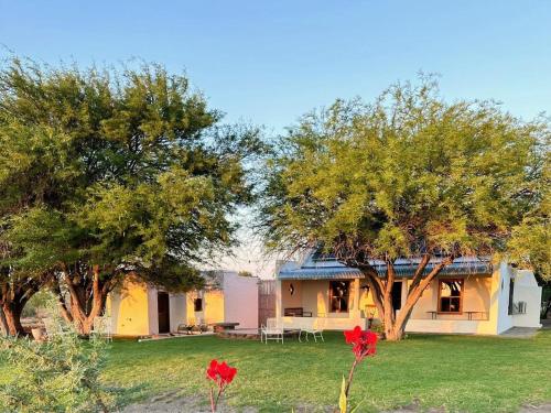 Steynskraal Gasteplaas — 4-Star Luxury Hotel in Beaufort West, South Africa
