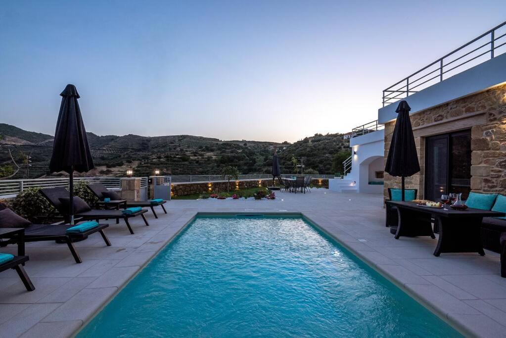 White House Boutique — 4-Star Luxury Hotel in Kissamos, Greece