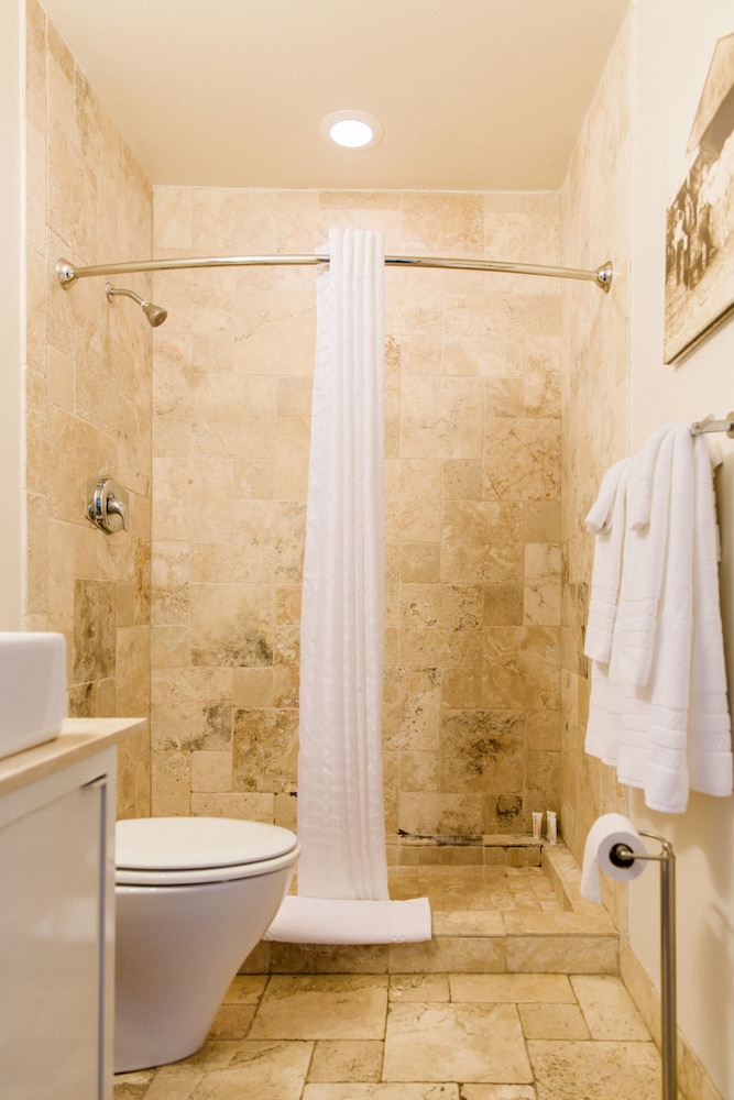 Hillside Boutique Hotel - photo 41