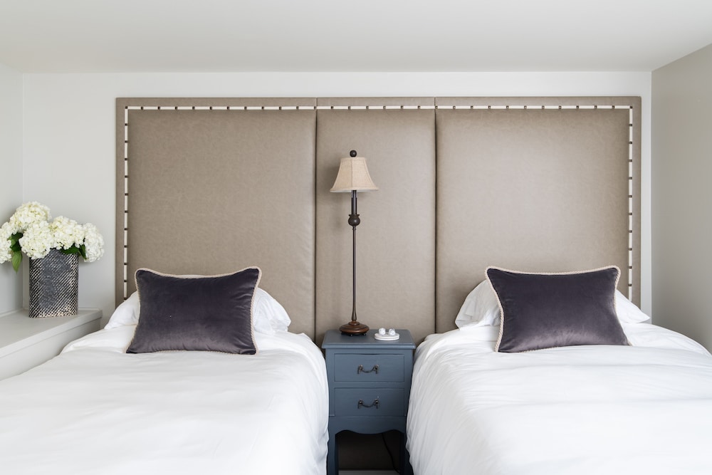 134 Prince Luxury Boutique Hotel - photo 12
