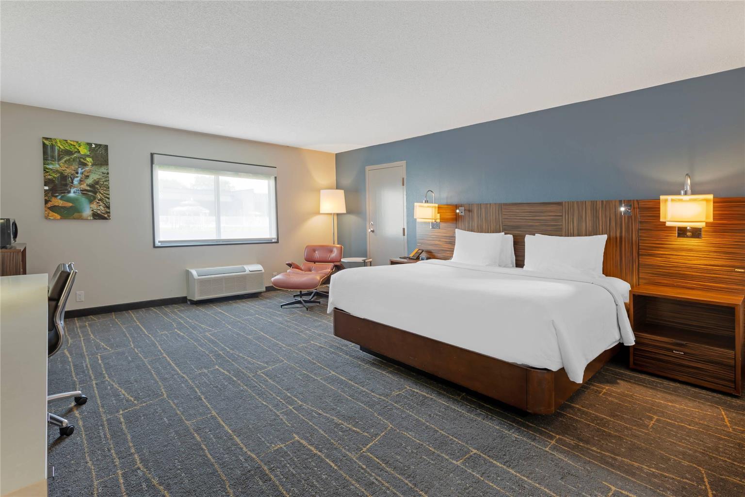 The Lux Hotel & Conference Center an Ascend Collection Hotel - photo 6