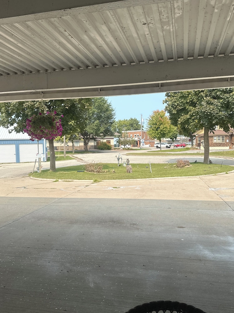 Adriatic in La Crosse, United States