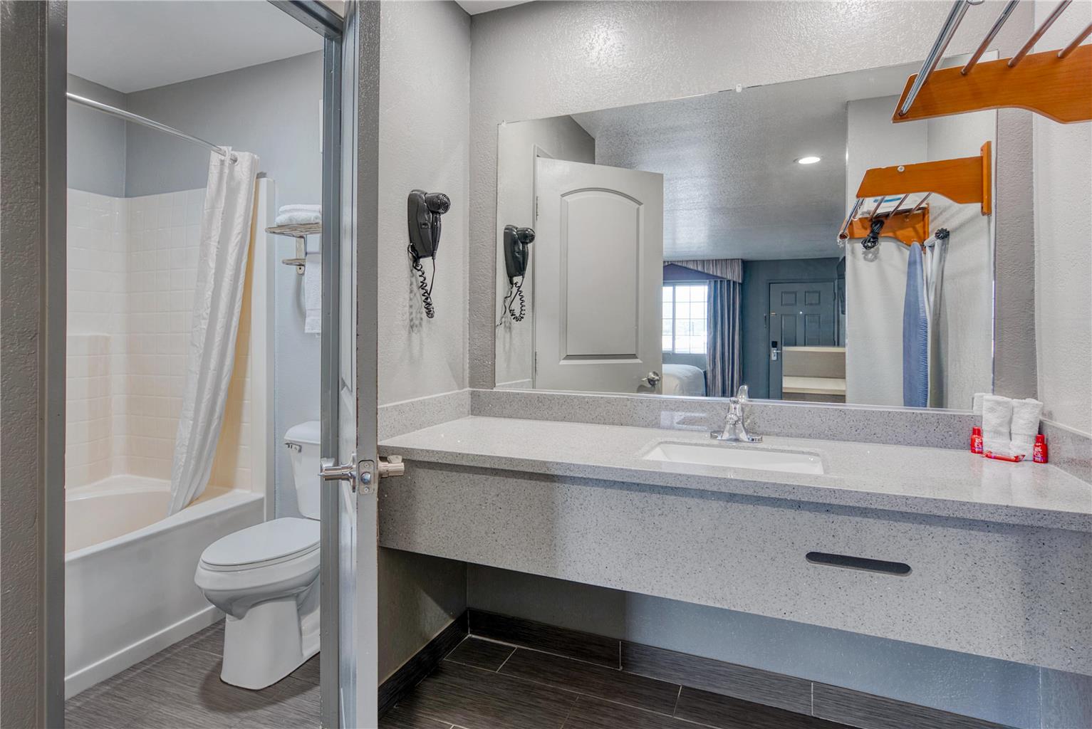 SureStay Hotel by Best Western Ukiah - photo 24