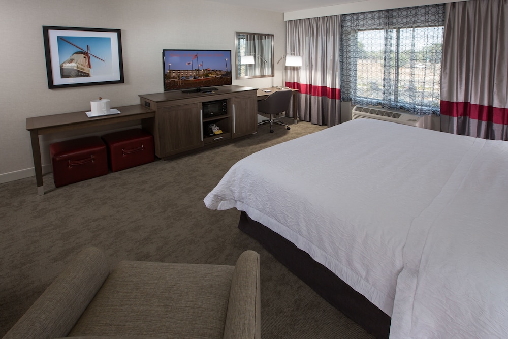 Hampton Inn & Suites Buellton Santa Ynez Valley - photo 5