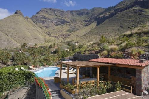 Vivelorural Casa rural Las Rosas con piscina — 4-Star Luxury Hotel in Agaete, Spain