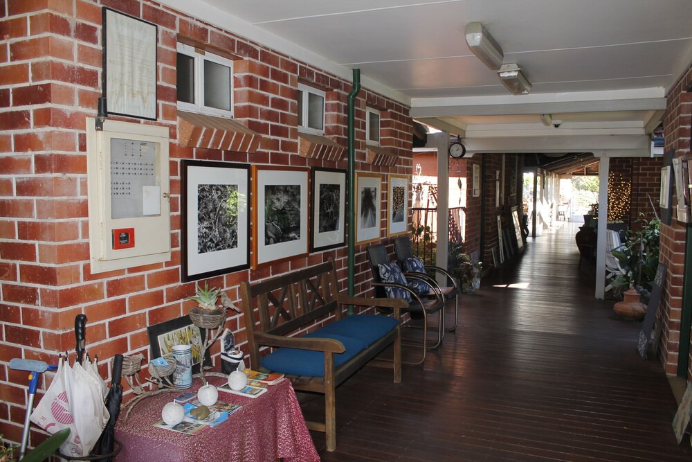 Bridgetown Valley Lodge — 4-Star Luxury Hotel in Bridgetown, Australia