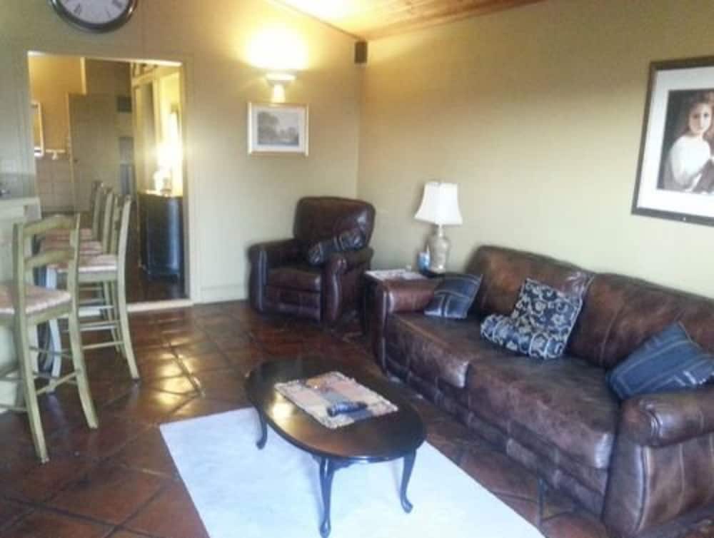 Davis Mountains Inn - photo 25