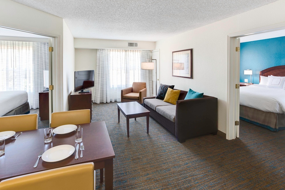 Residence Inn by Marriott Milford - photo 8