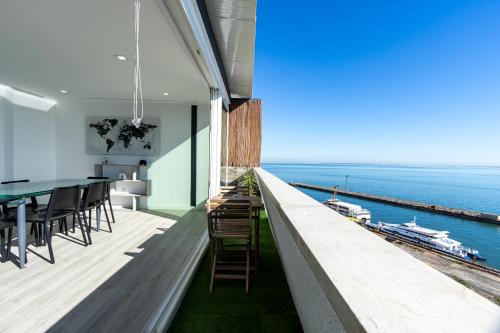 Cacilhas Riverview — 4-Star Luxury Hotel in Almada, Portugal