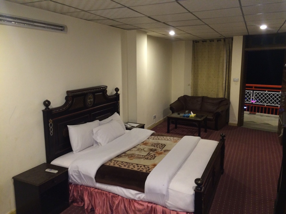 Hotel Move N Pick — Murree — photo 4