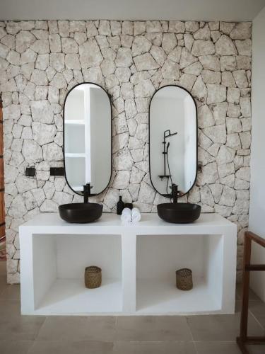 Beachfront Bliss in Zanzibar in Unknown City, Tanzania