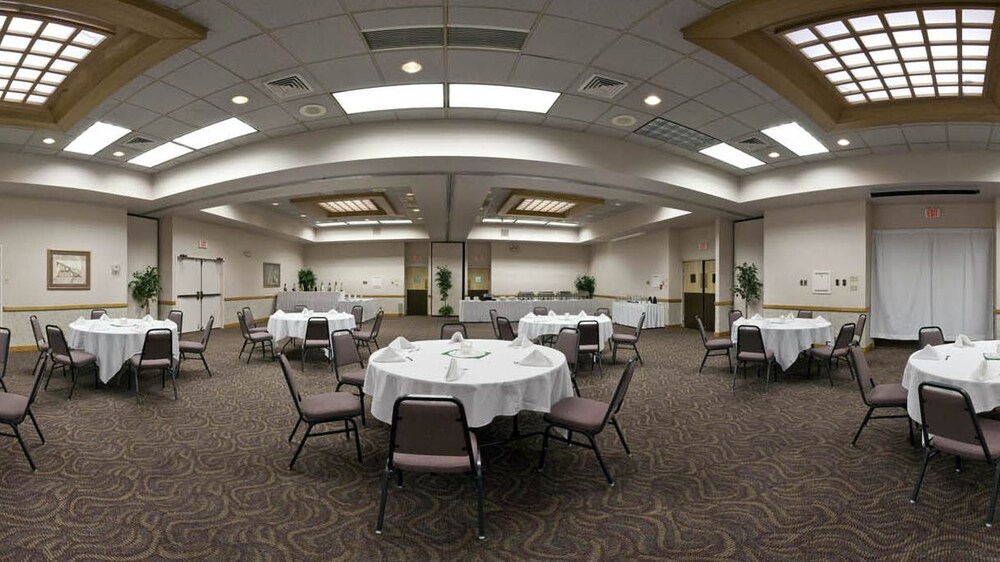 Wyndham Garden Hopkinsville - photo 14