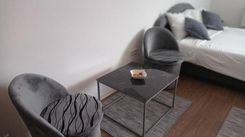 Sleep and drive 2 — 4-Star Luxury Hotel in Sarajevo, Bosnia and Herzegovina